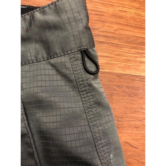 Pelagic Dri-Flex Hybrid II Fishing Shorts - Size 40 - Picture 13 of 16